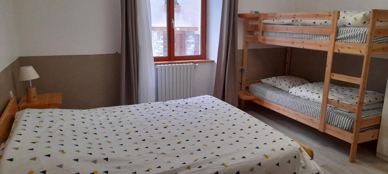 Chambre A Louer A La Nuitee Lanslebourg-Mont-Cenis Exterior photo